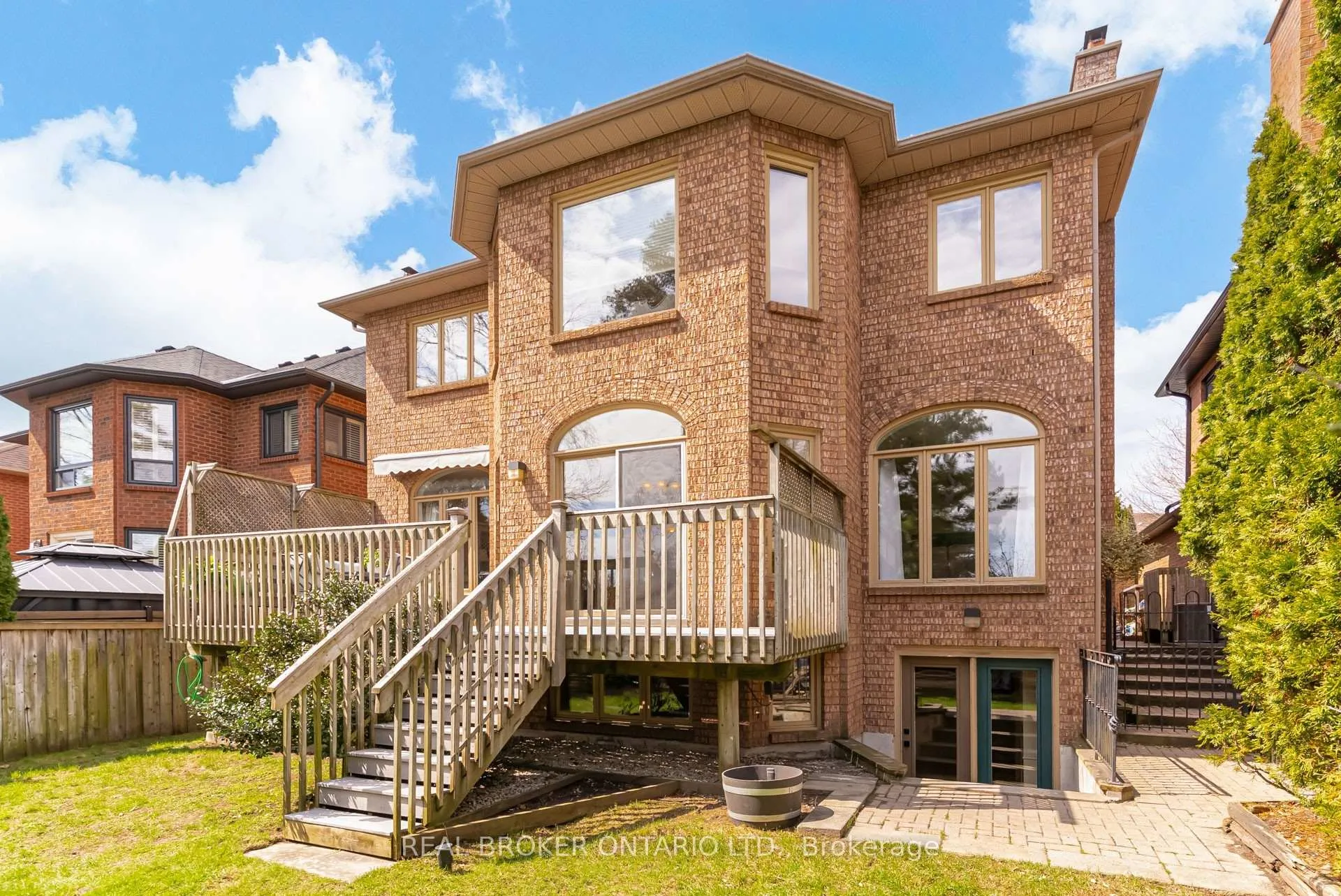Photo 49 of 886 Darwin Drive, Pickering, Dunbarton — HOMEH