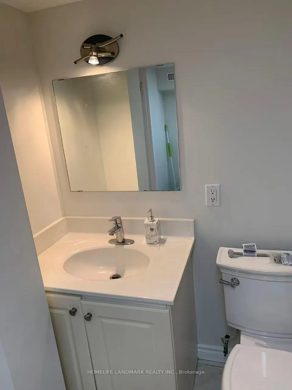 Photo 14 of 356 Brownridge Drive, Vaughan, Brownridge — HOMEH
