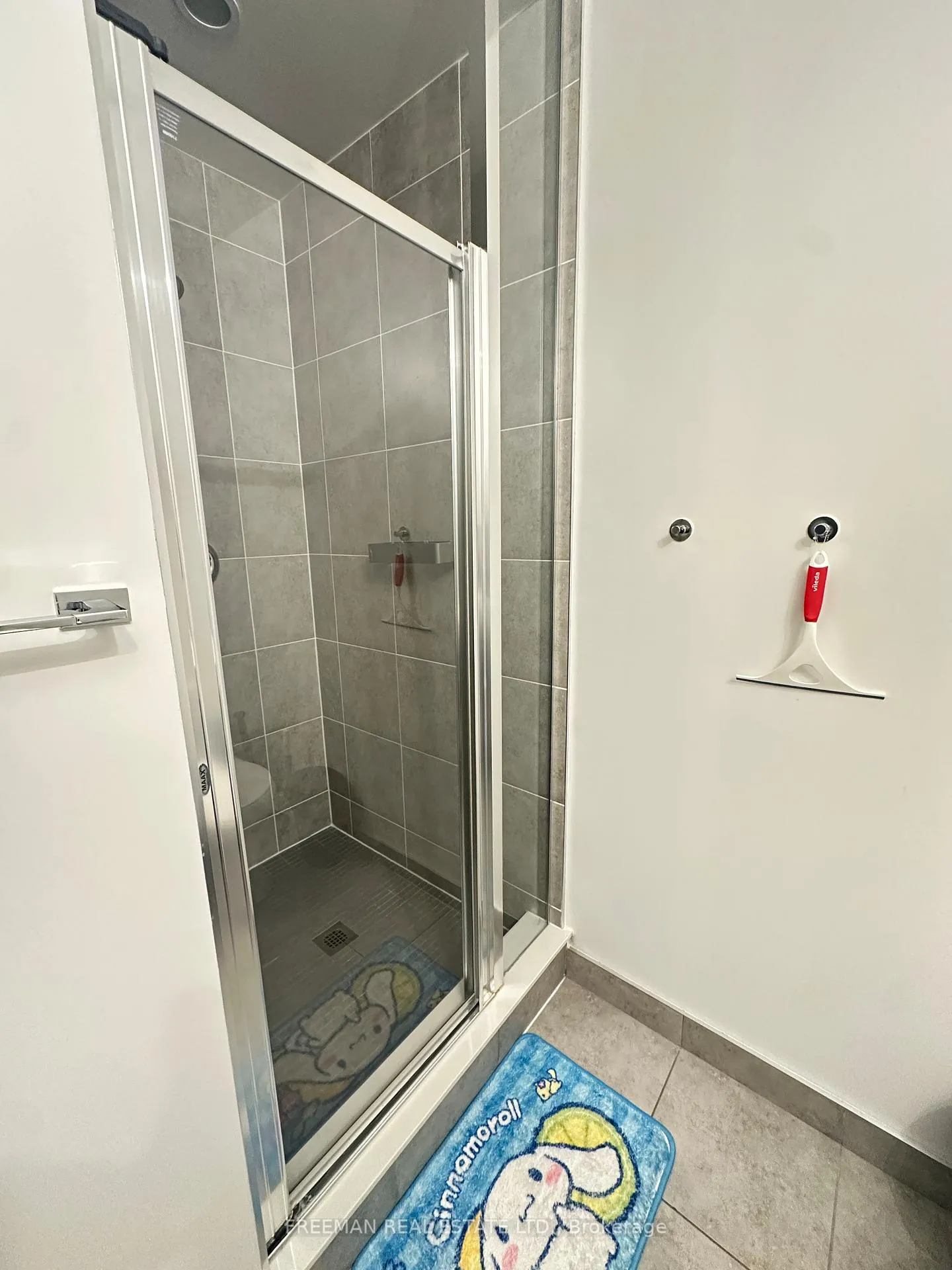 Photo 11 of Unit 703, 18 Rouge Valley Drive W, Markham, Unionville — HOMEH