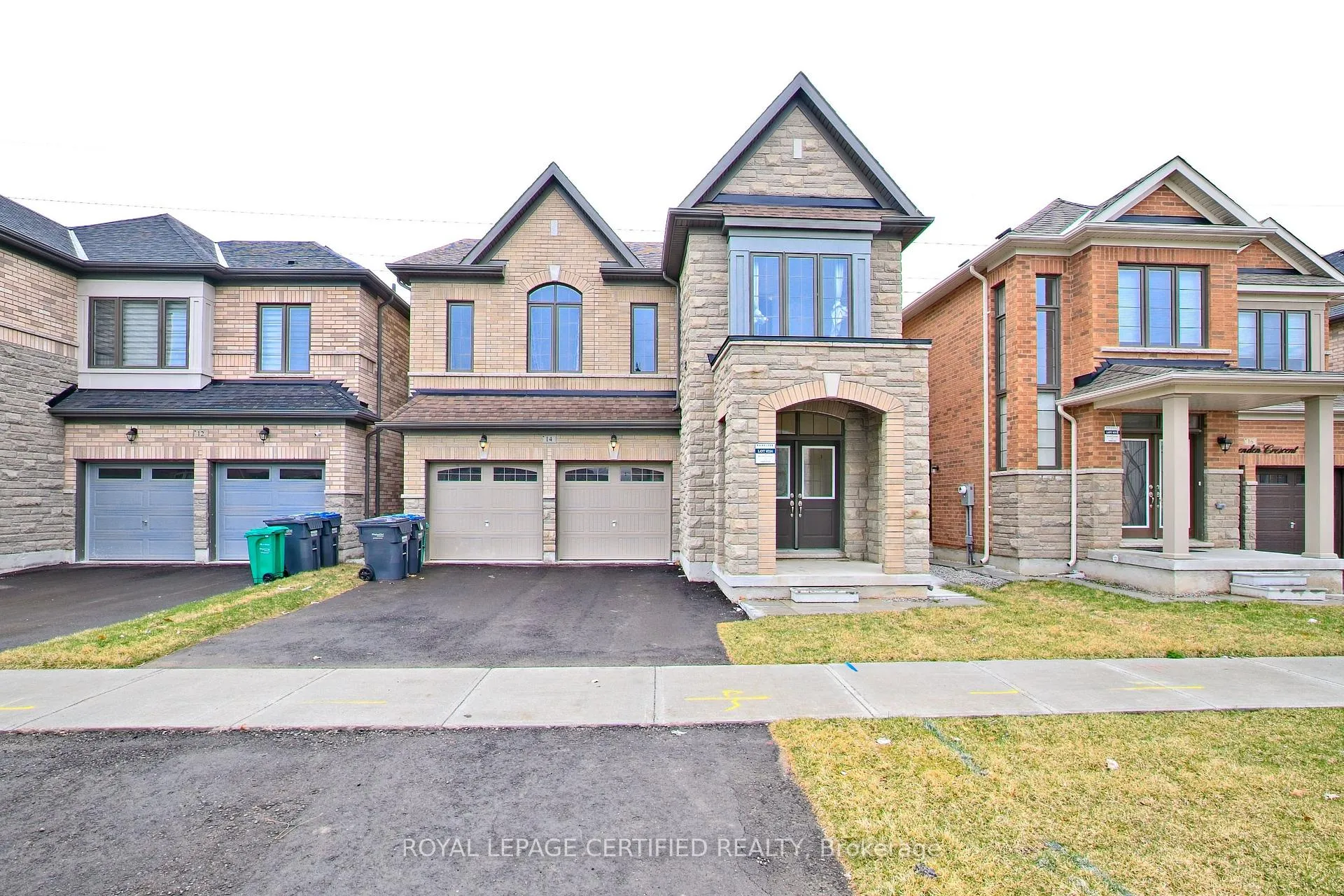 Front of 14 Bavenden Crescent