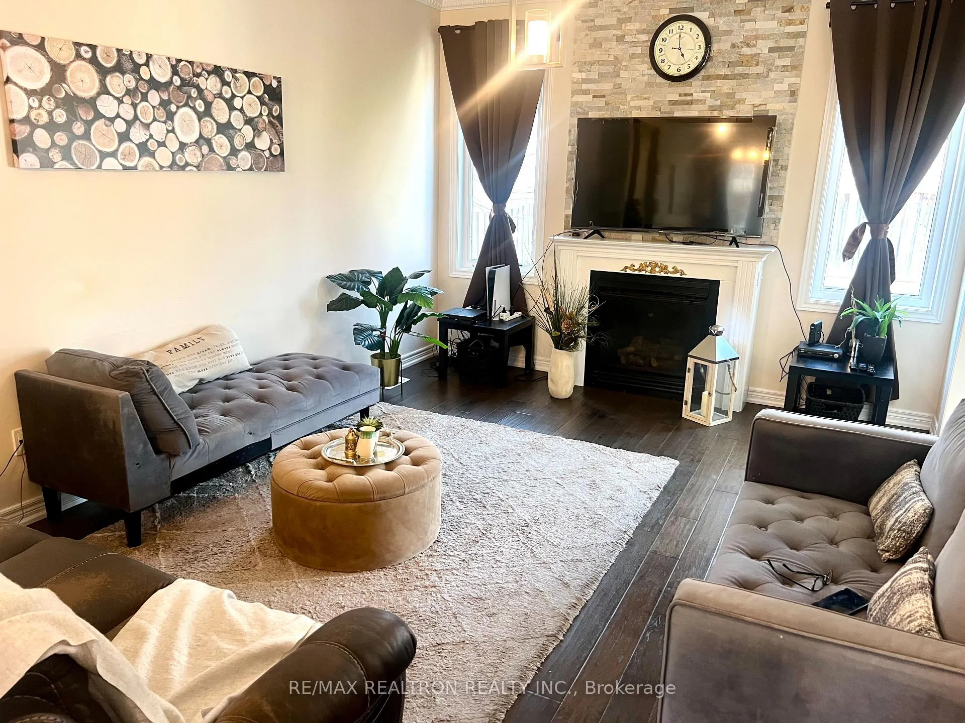 Photo 7 of 6 Mimosa Street, Markham, Wismer — HOMEH