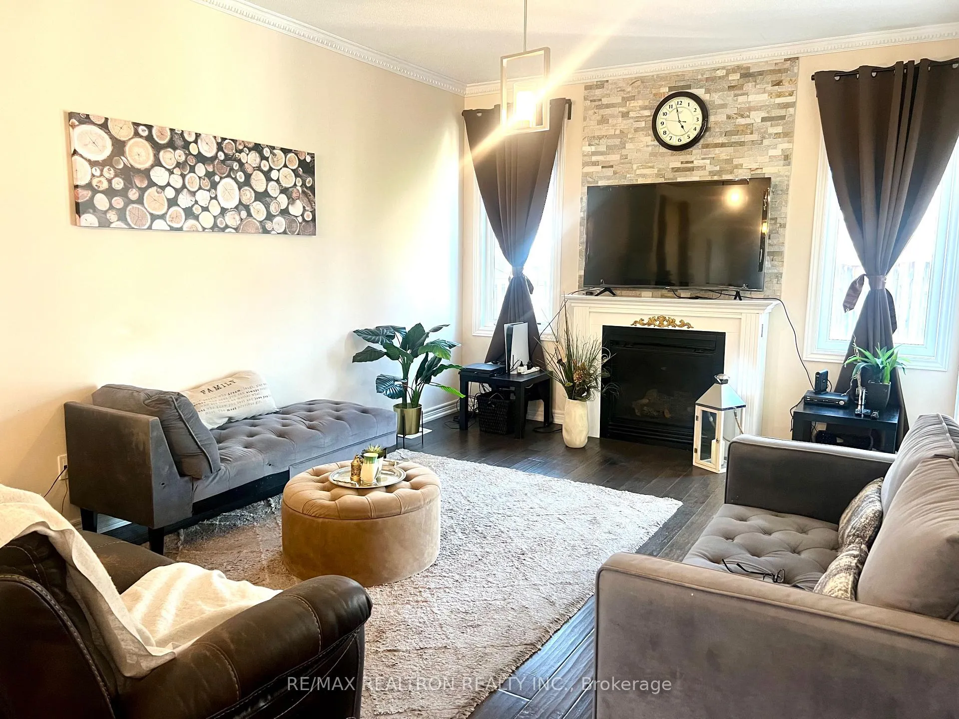 Photo 8 of 6 Mimosa Street, Markham, Wismer — HOMEH