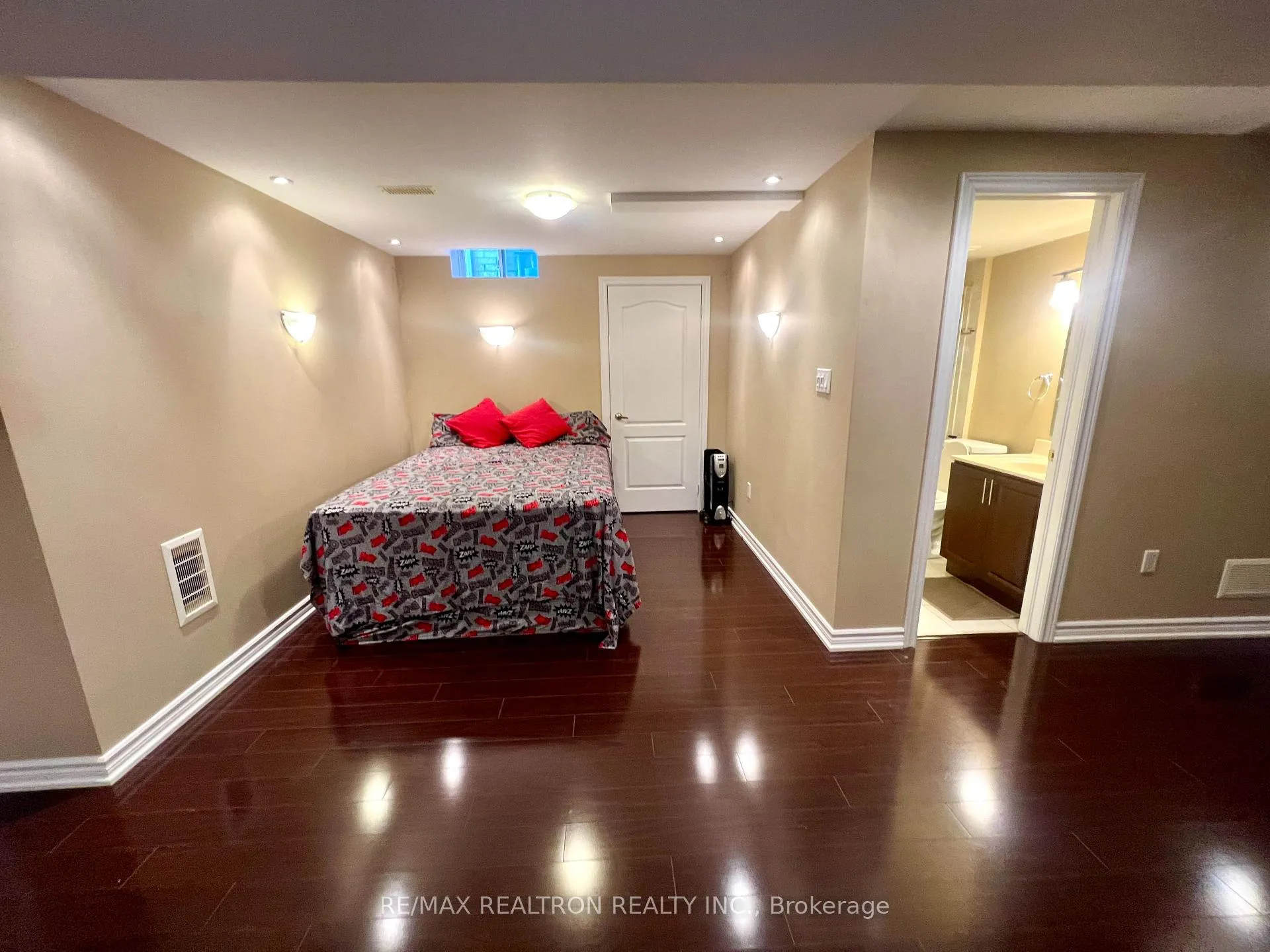 Photo 31 of 6 Mimosa Street, Markham, Wismer — HOMEH