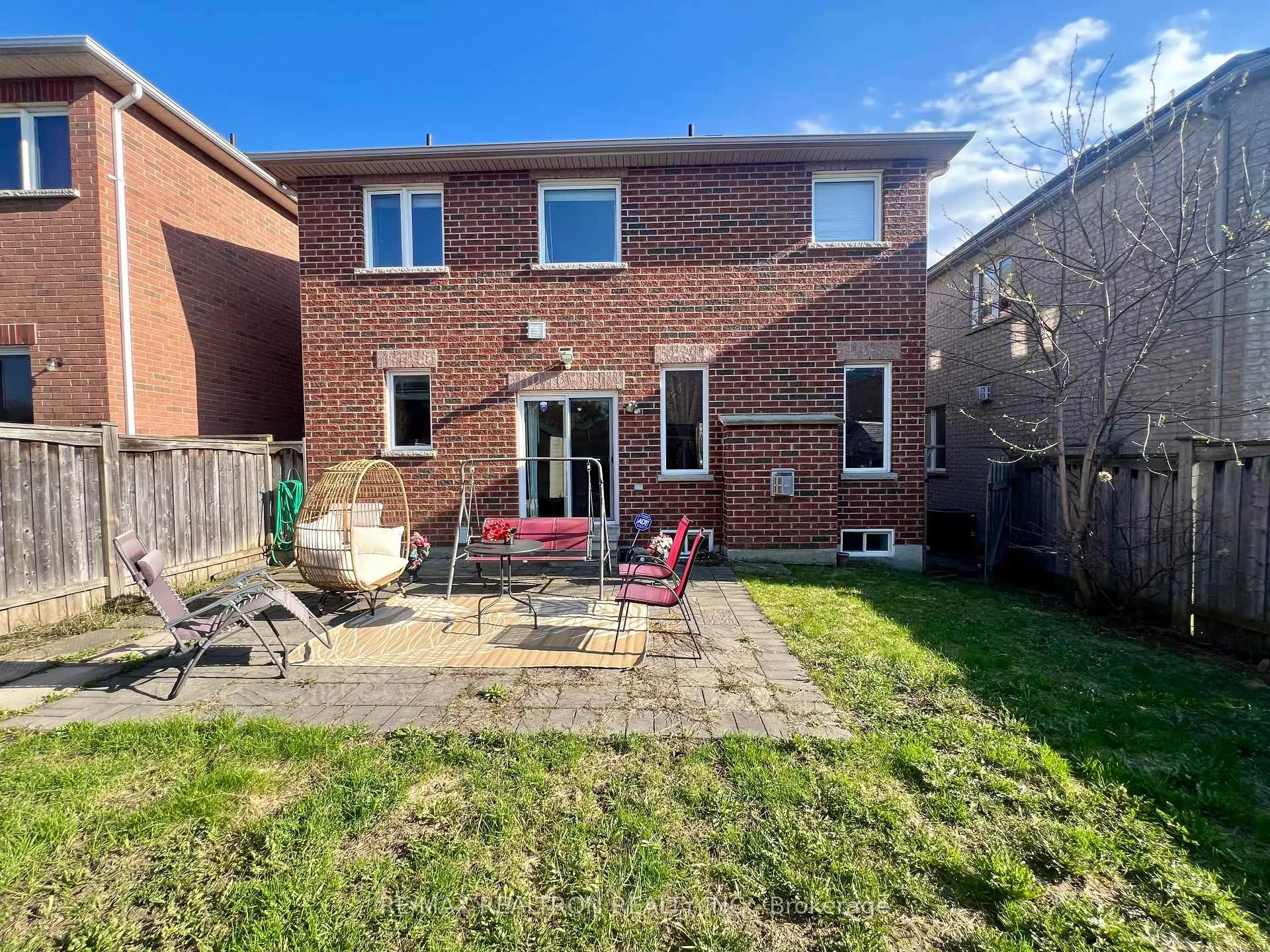 Photo 33 of 6 Mimosa Street, Markham, Wismer — HOMEH