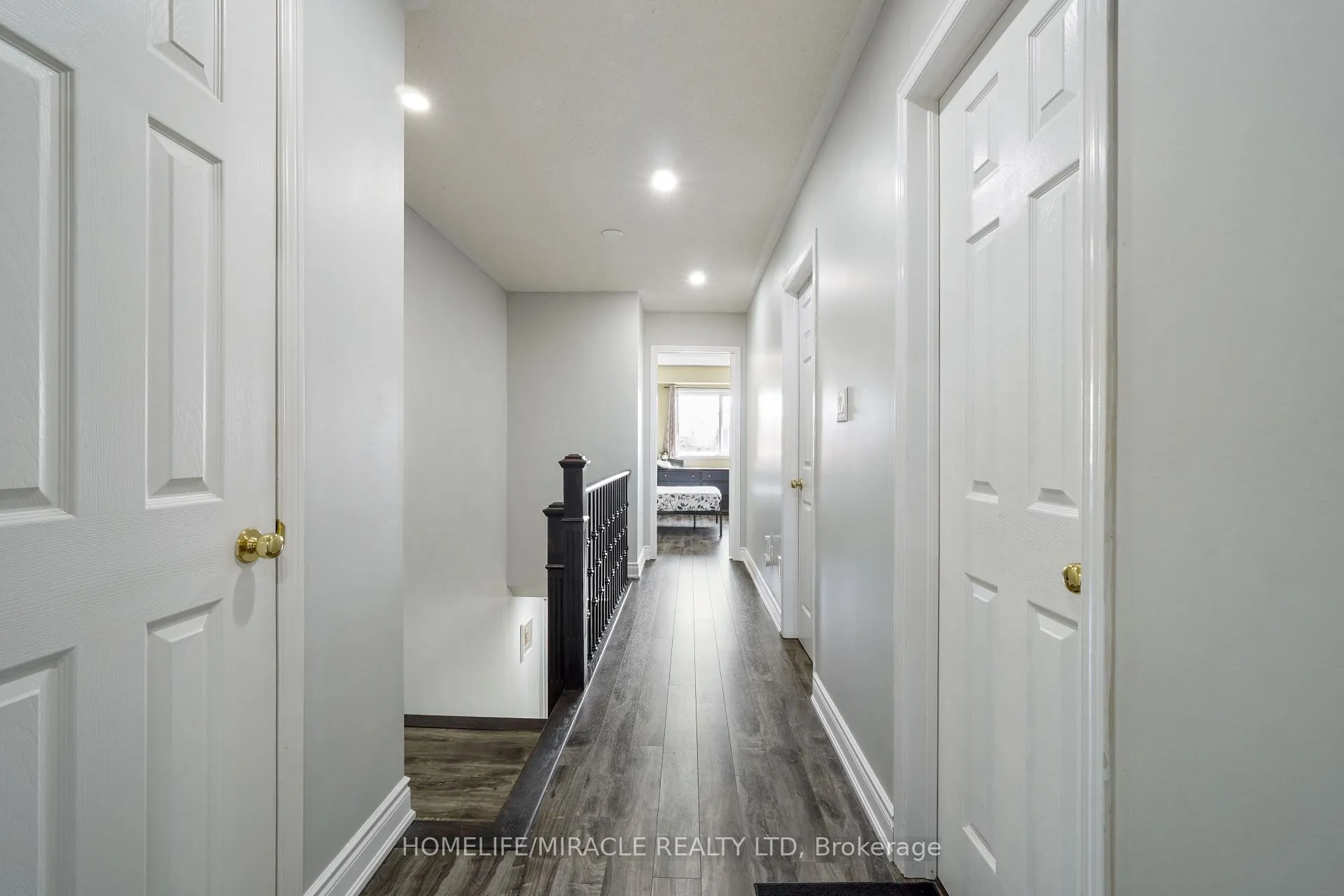 Photo 14 of 18 Prairie Rose Circle, Brampton, Sandringham-Wellington — HOMEH