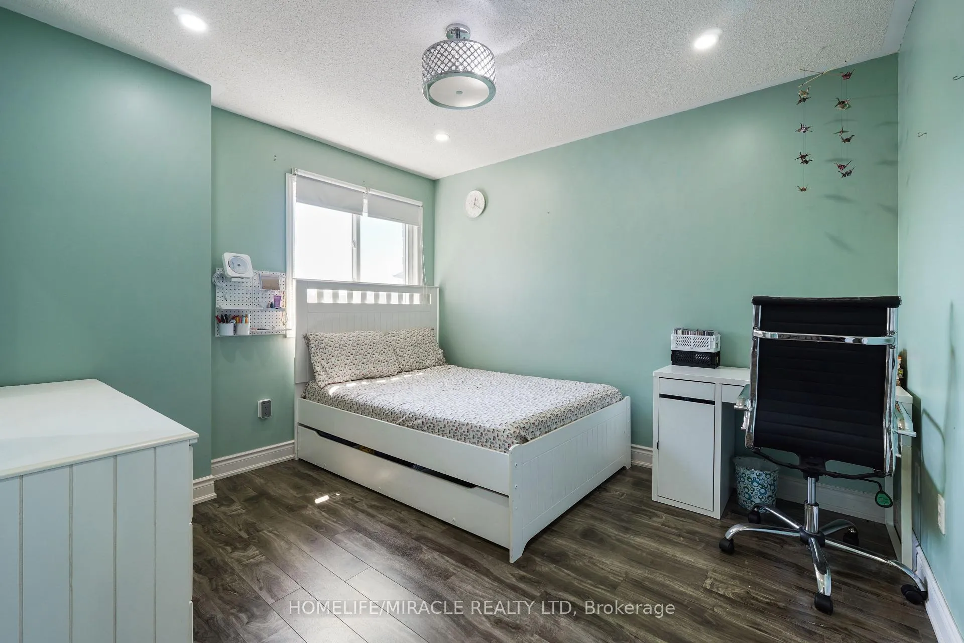 Photo 18 of 18 Prairie Rose Circle, Brampton, Sandringham-Wellington — HOMEH