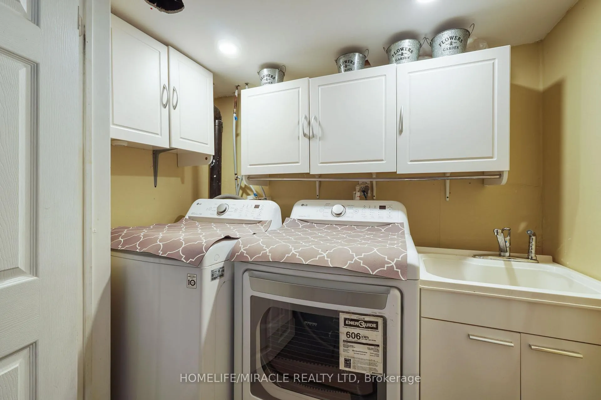 Photo 27 of 18 Prairie Rose Circle, Brampton, Sandringham-Wellington — HOMEH