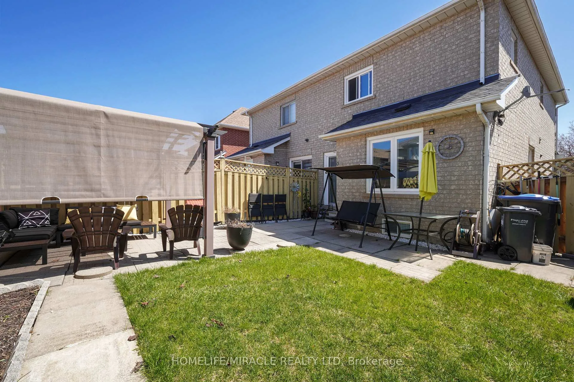 Photo 29 of 18 Prairie Rose Circle, Brampton, Sandringham-Wellington — HOMEH