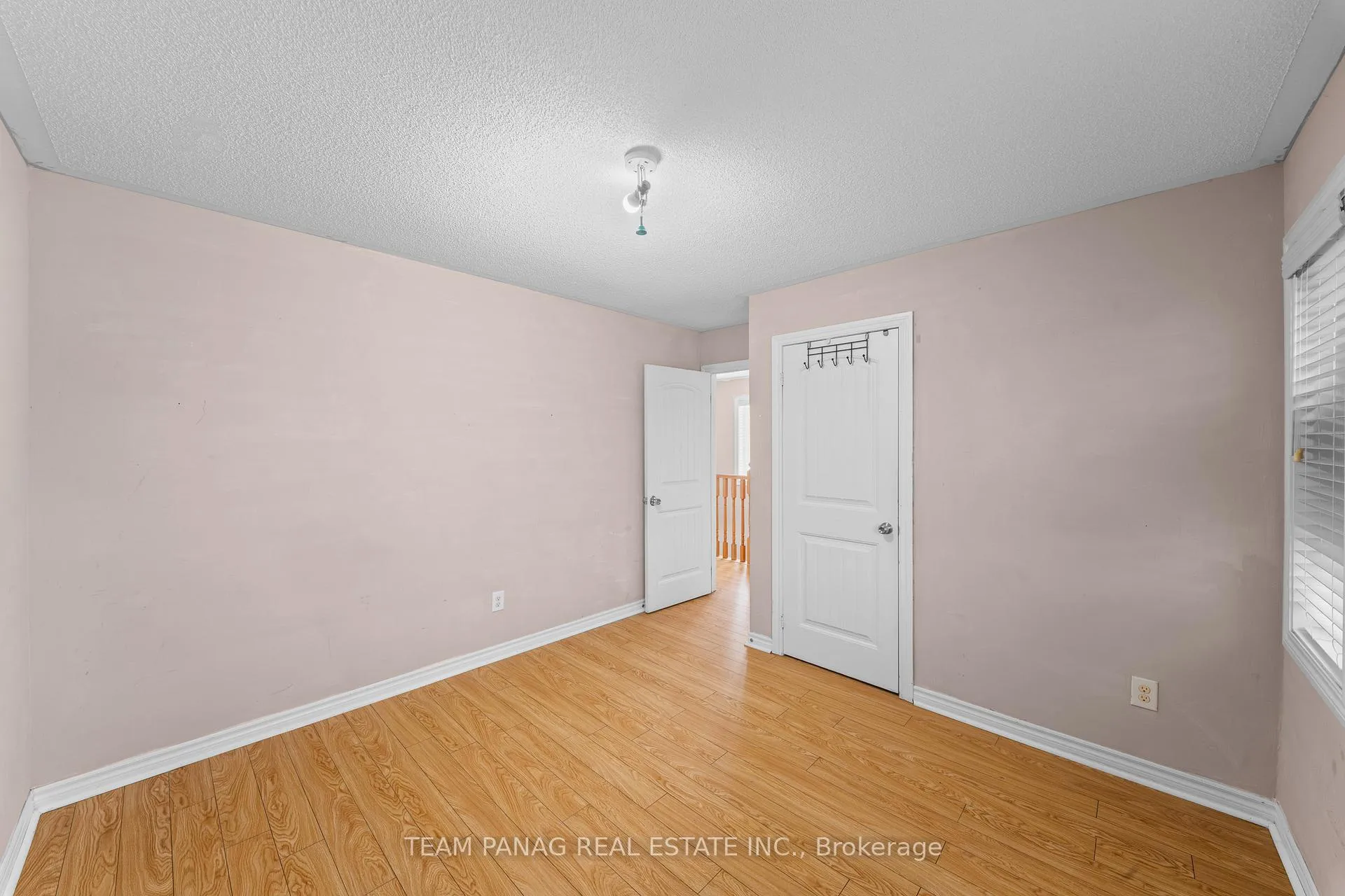 Photo 30 of 22 Rainbrook Close, Brampton, Sandringham-Wellington — HOMEH