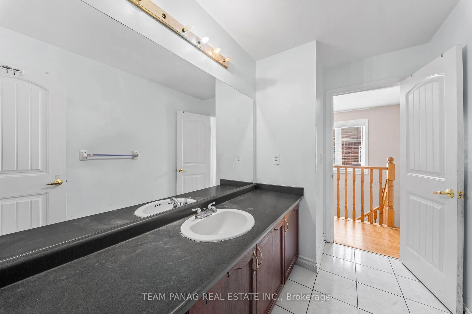 Photo 34 of 22 Rainbrook Close, Brampton, Sandringham-Wellington — HOMEH