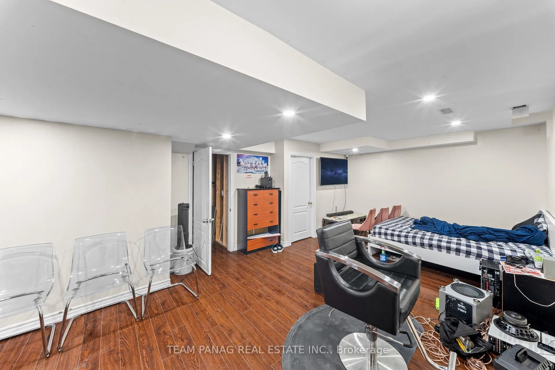 Photo 38 of 22 Rainbrook Close, Brampton, Sandringham-Wellington — HOMEH