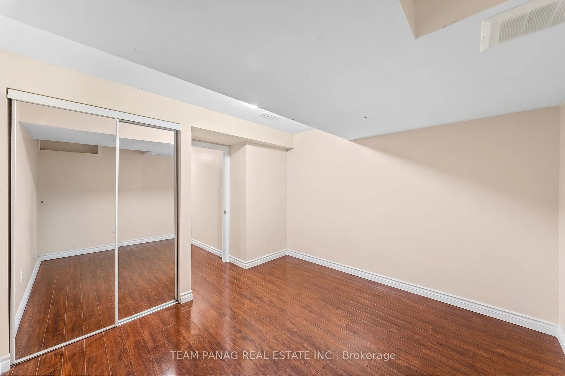 Photo 39 of 22 Rainbrook Close, Brampton, Sandringham-Wellington — HOMEH