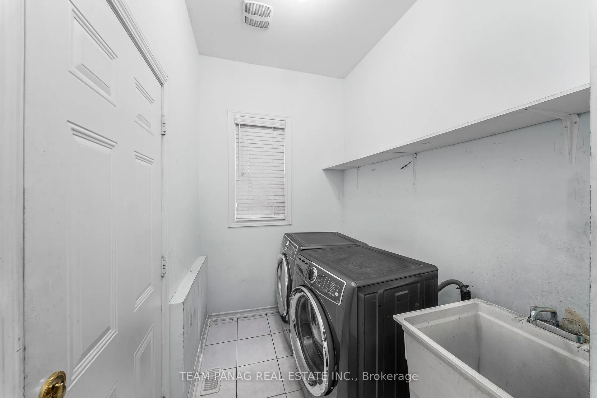Photo 42 of 22 Rainbrook Close, Brampton, Sandringham-Wellington — HOMEH