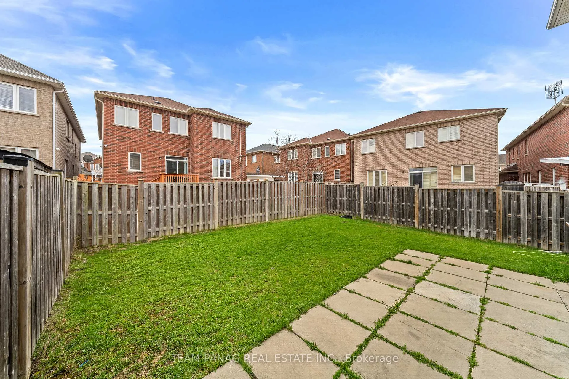 Photo 43 of 22 Rainbrook Close, Brampton, Sandringham-Wellington — HOMEH