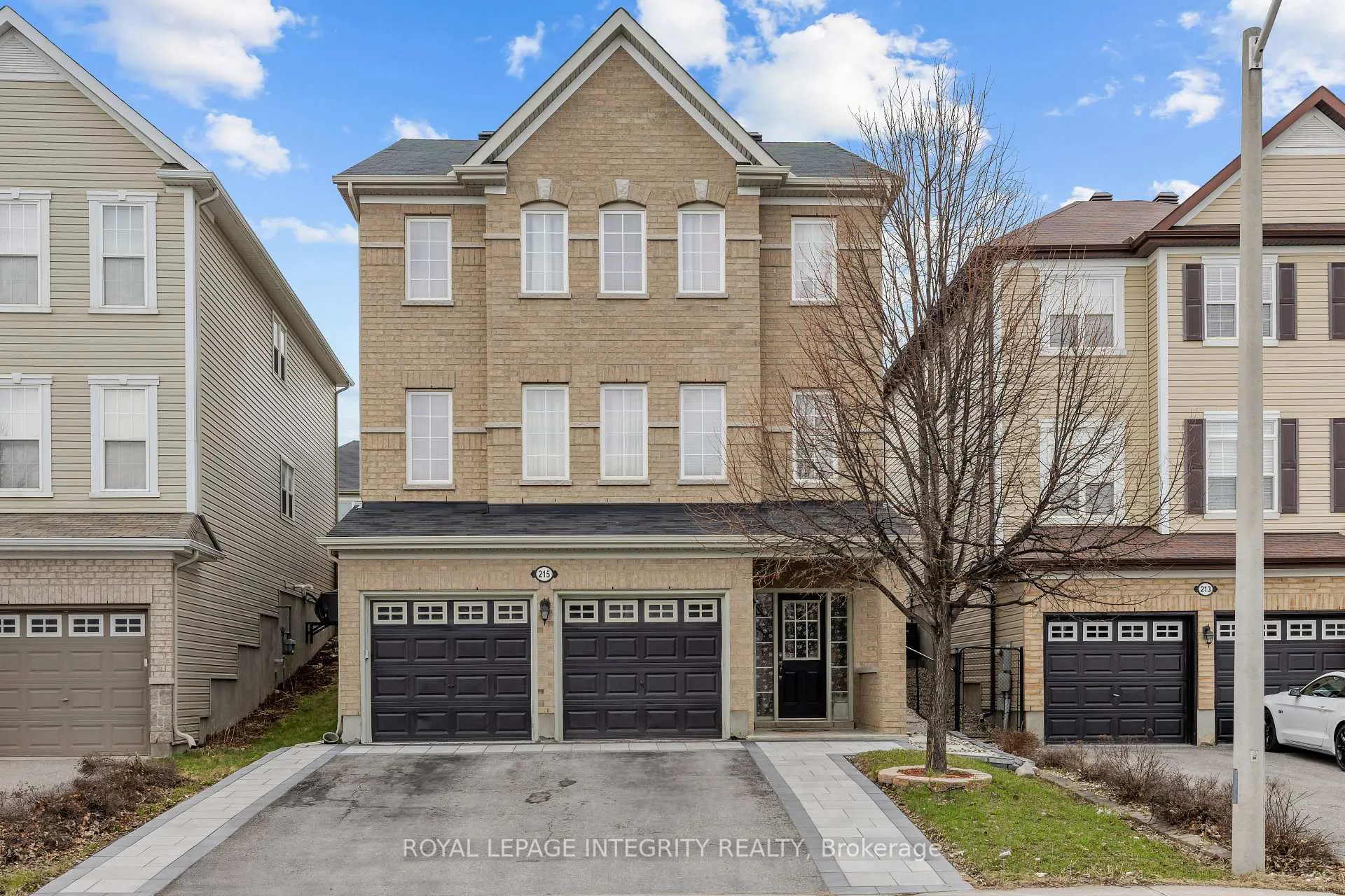 Front of 215 Huntsville Drive