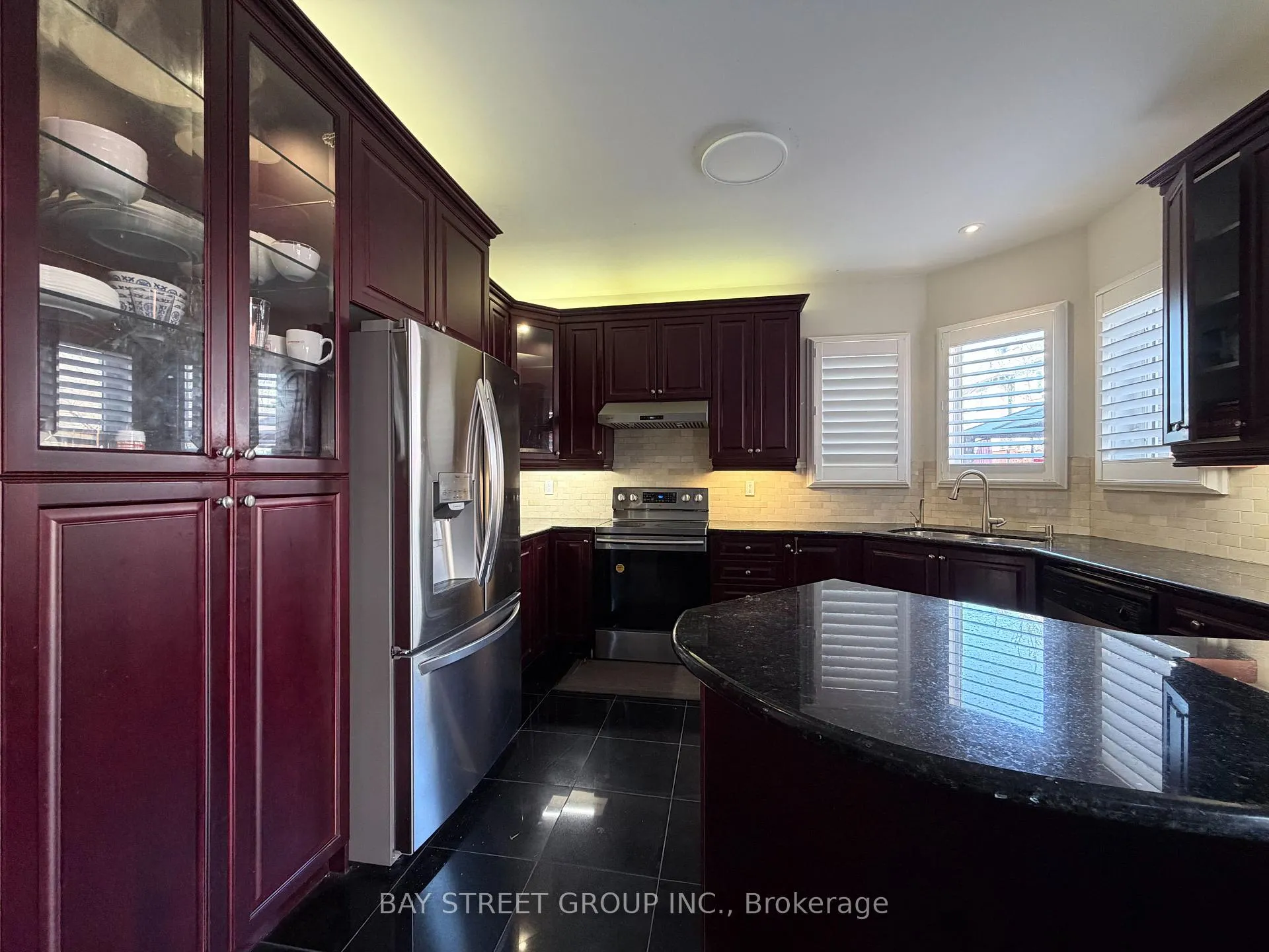 Photo 18 of 9 Saint Clare Boulevard, Vaughan, Vellore Village — HOMEH