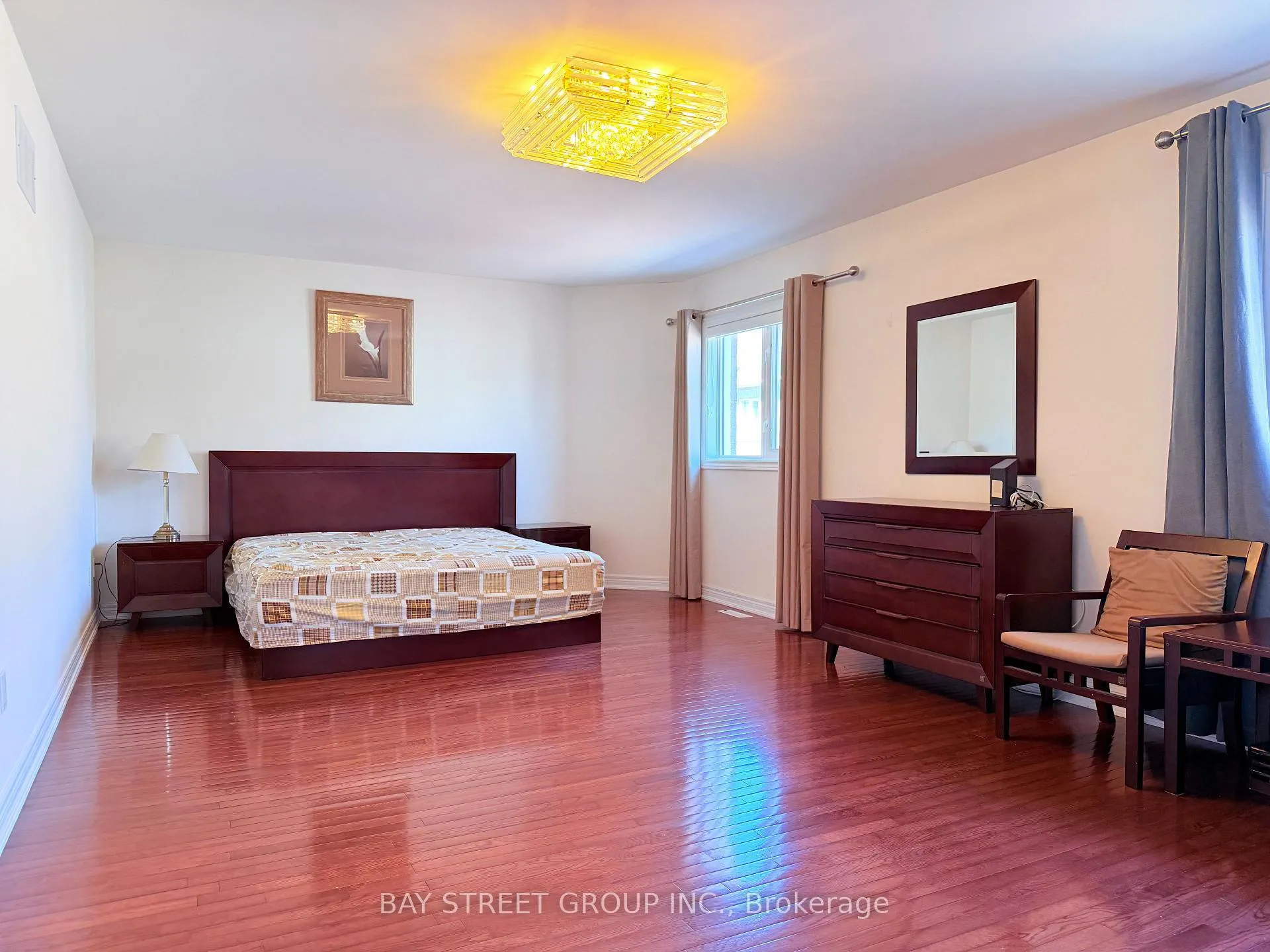 Photo 19 of 9 Saint Clare Boulevard, Vaughan, Vellore Village — HOMEH