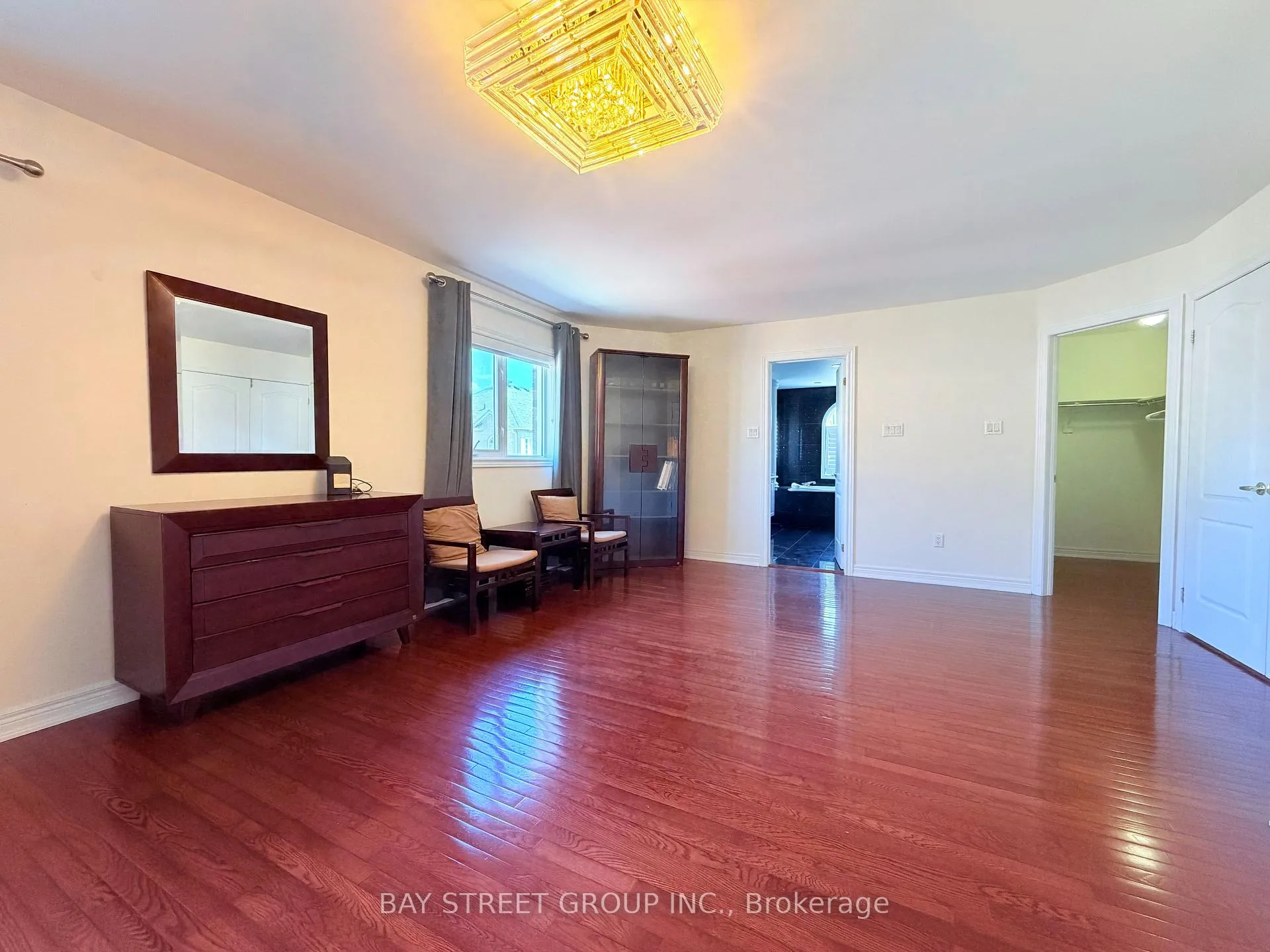 Photo 21 of 9 Saint Clare Boulevard, Vaughan, Vellore Village — HOMEH