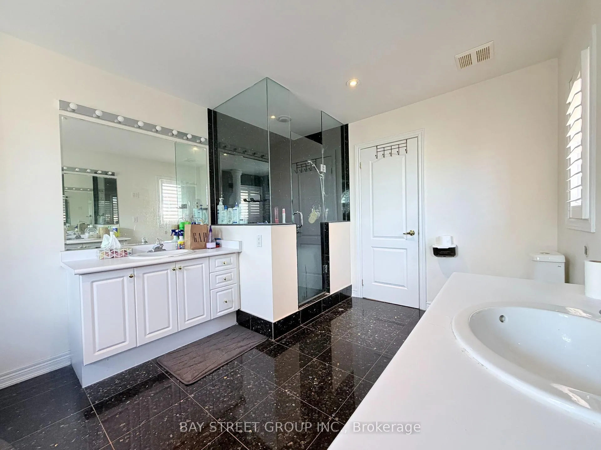 Photo 24 of 9 Saint Clare Boulevard, Vaughan, Vellore Village — HOMEH
