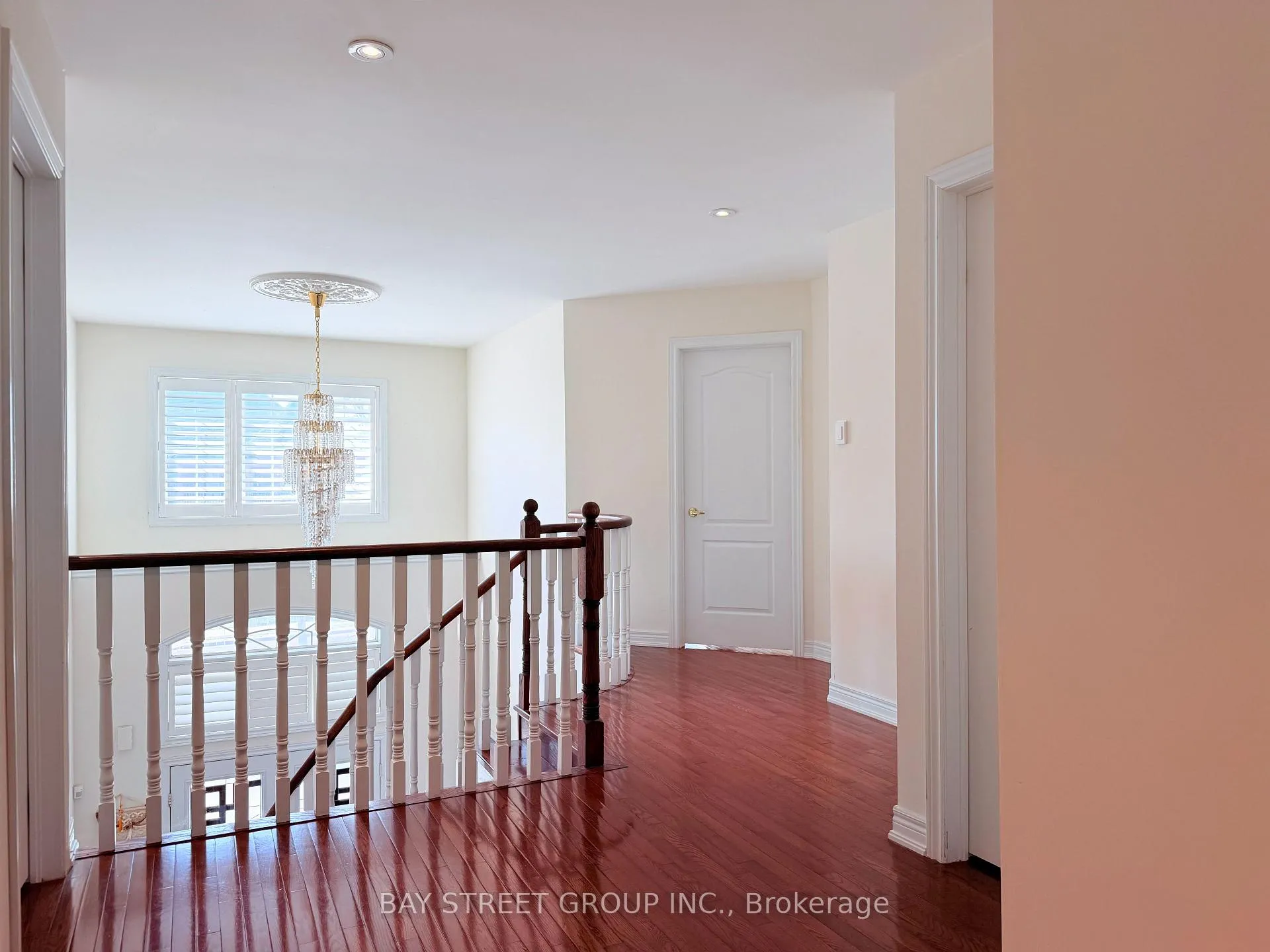 Photo 32 of 9 Saint Clare Boulevard, Vaughan, Vellore Village — HOMEH