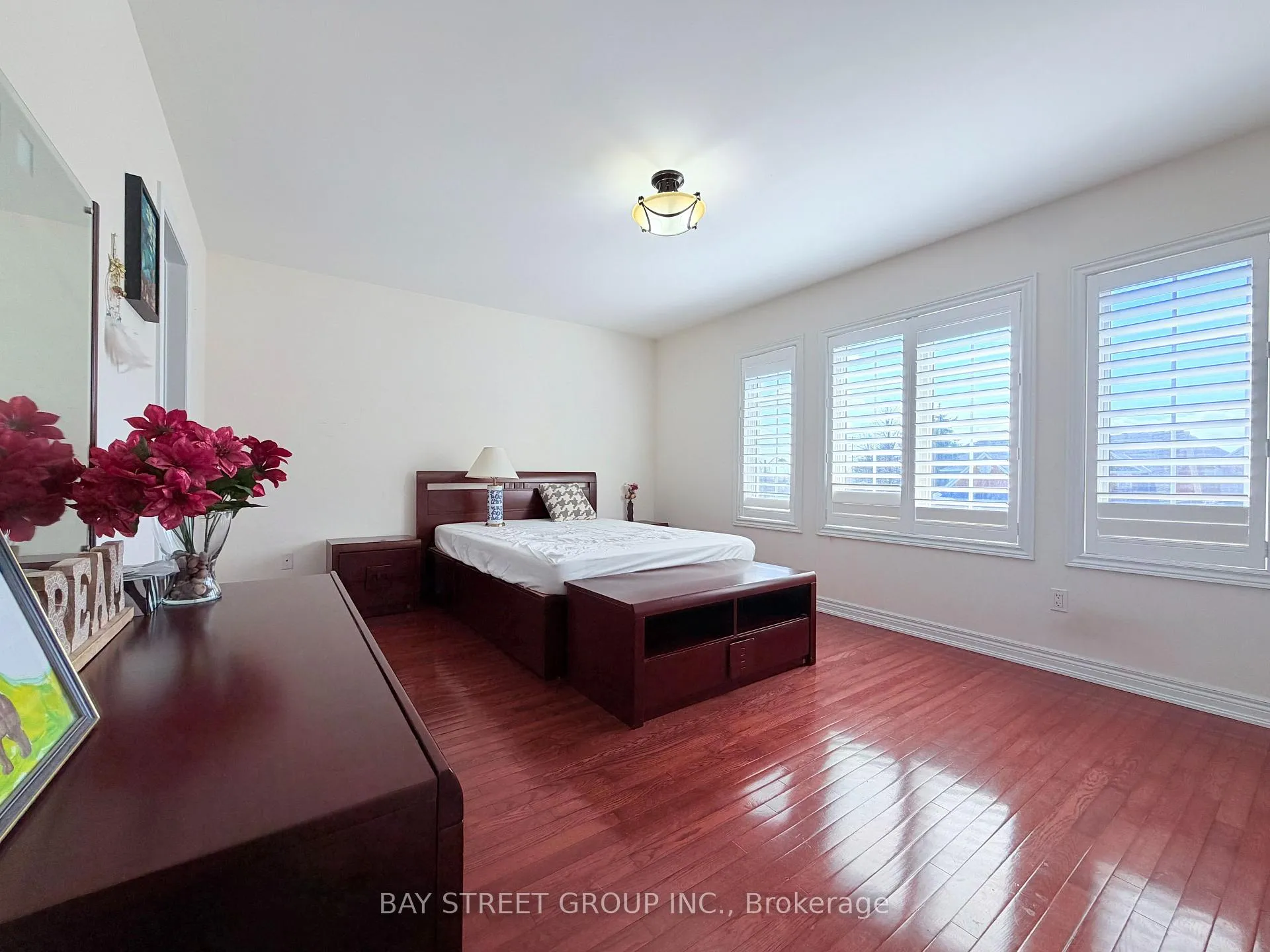 Photo 35 of 9 Saint Clare Boulevard, Vaughan, Vellore Village — HOMEH