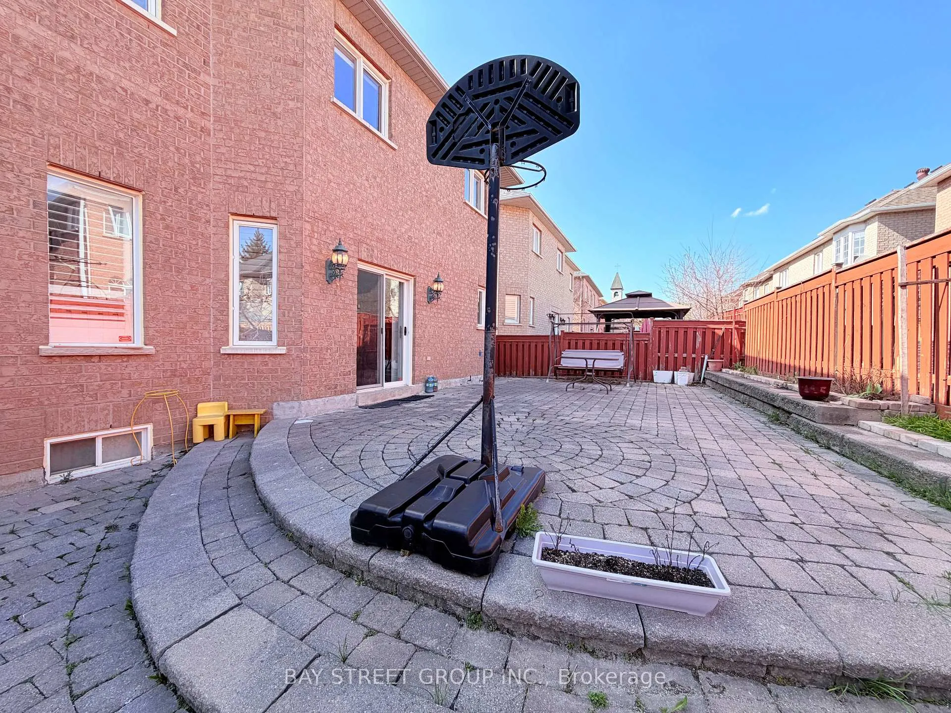 Photo 43 of 9 Saint Clare Boulevard, Vaughan, Vellore Village — HOMEH