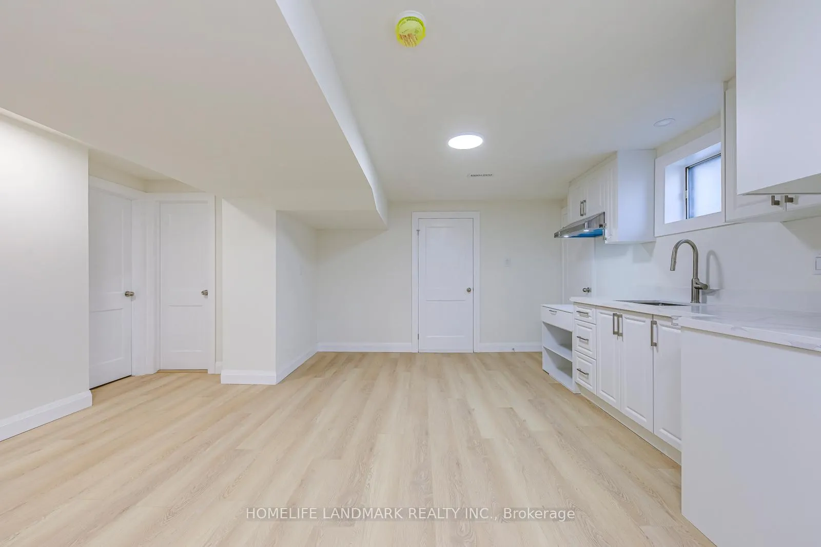 Photo 30 of 451 Sandmere Place, Oakville, West — HOMEH