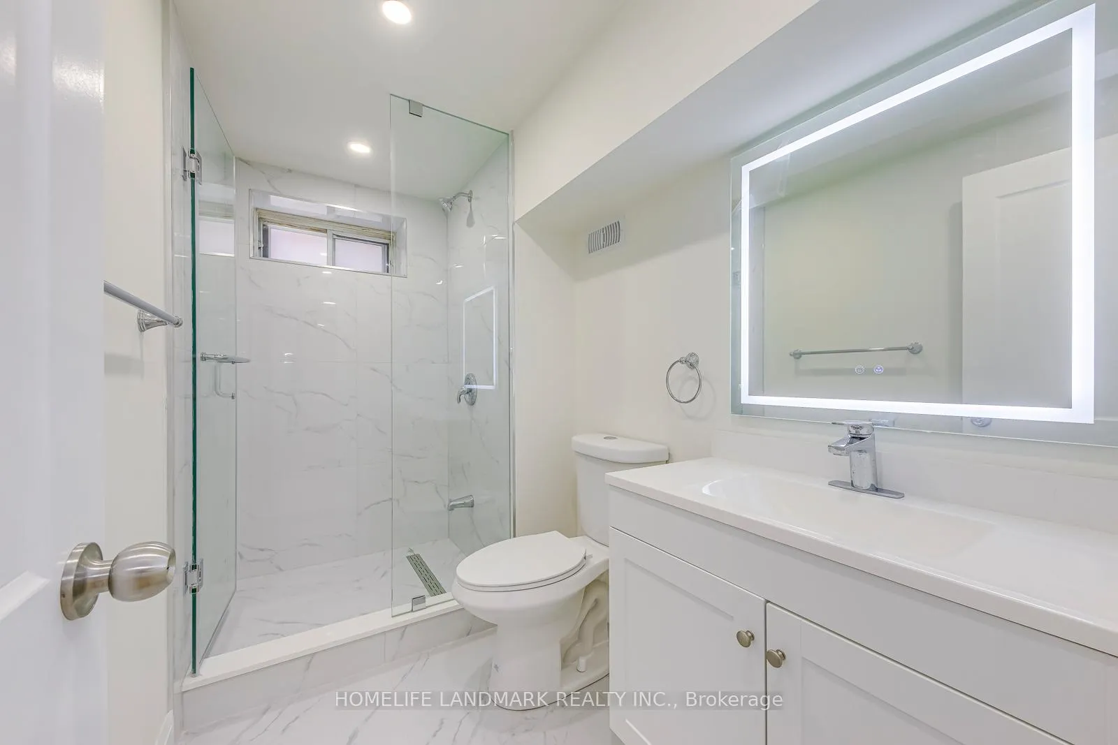 Photo 41 of 451 Sandmere Place, Oakville, West — HOMEH