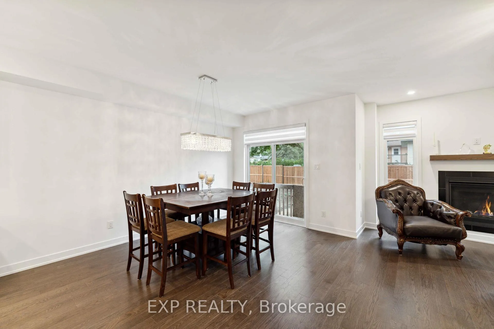 Photo 8 of 748 Ovation Grove, Ottawa, Leitrim — HOMEH