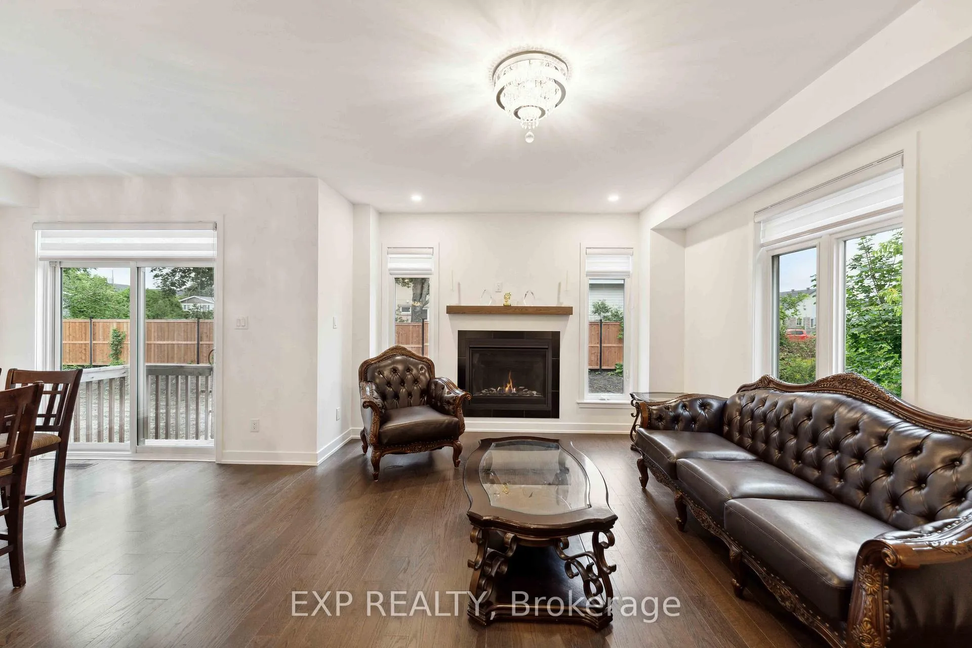 Photo 9 of 748 Ovation Grove, Ottawa, Leitrim — HOMEH