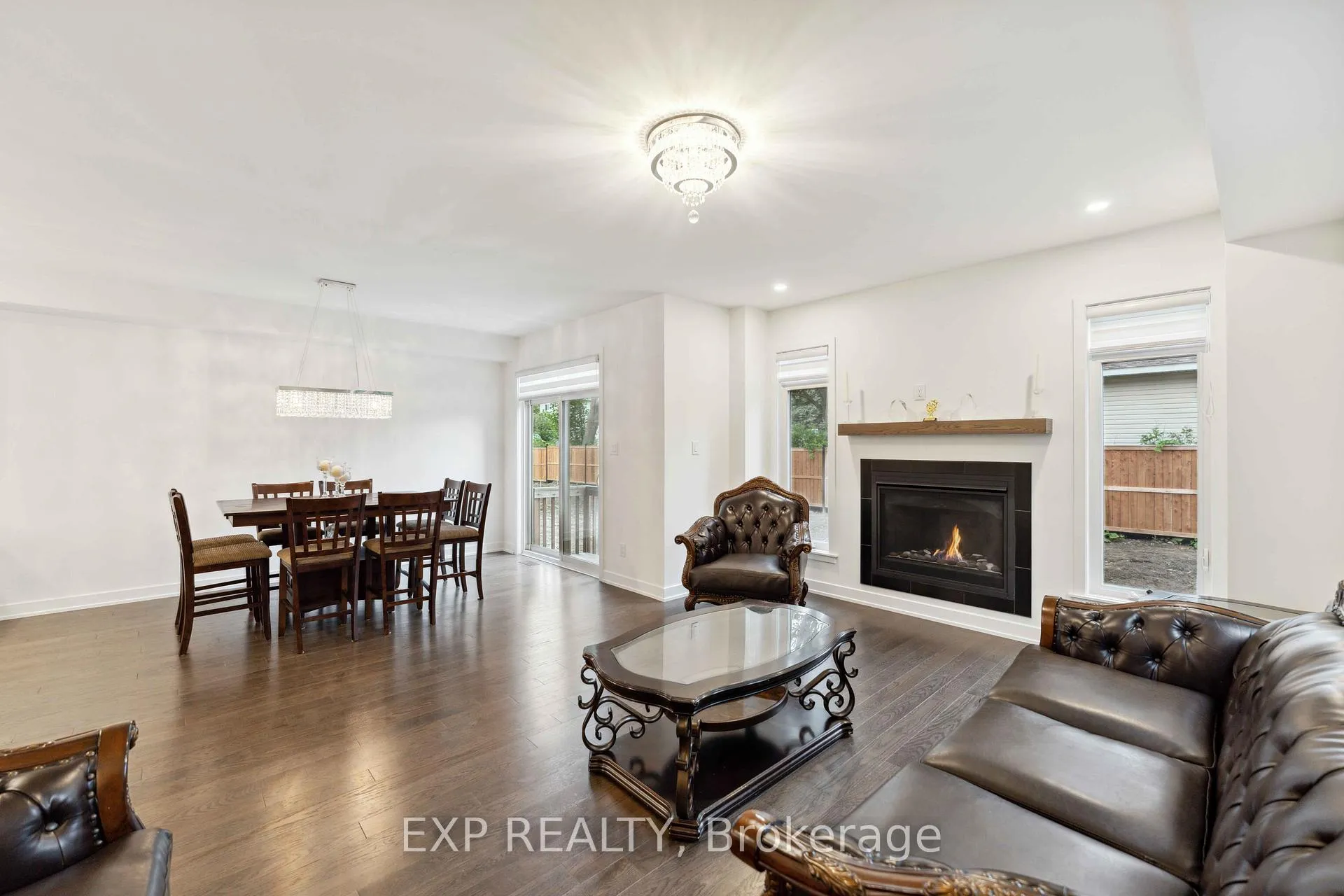 Photo 10 of 748 Ovation Grove, Ottawa, Leitrim — HOMEH