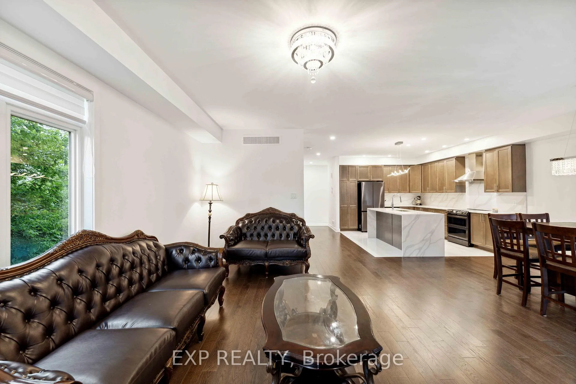 Photo 11 of 748 Ovation Grove, Ottawa, Leitrim — HOMEH