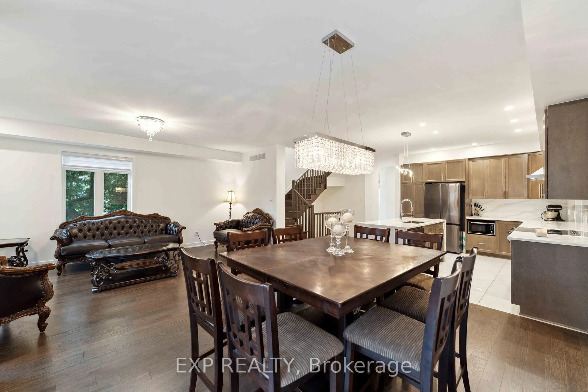 Photo 13 of 748 Ovation Grove, Ottawa, Leitrim — HOMEH