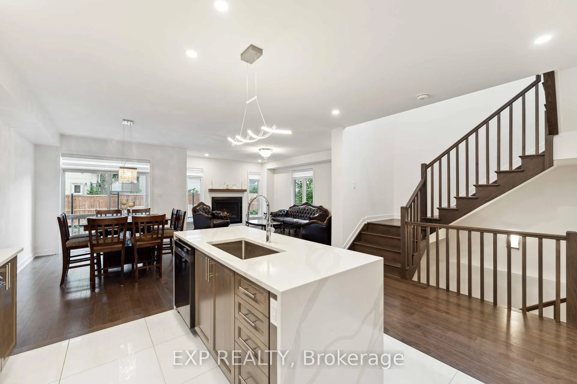 Photo 18 of 748 Ovation Grove, Ottawa, Leitrim — HOMEH