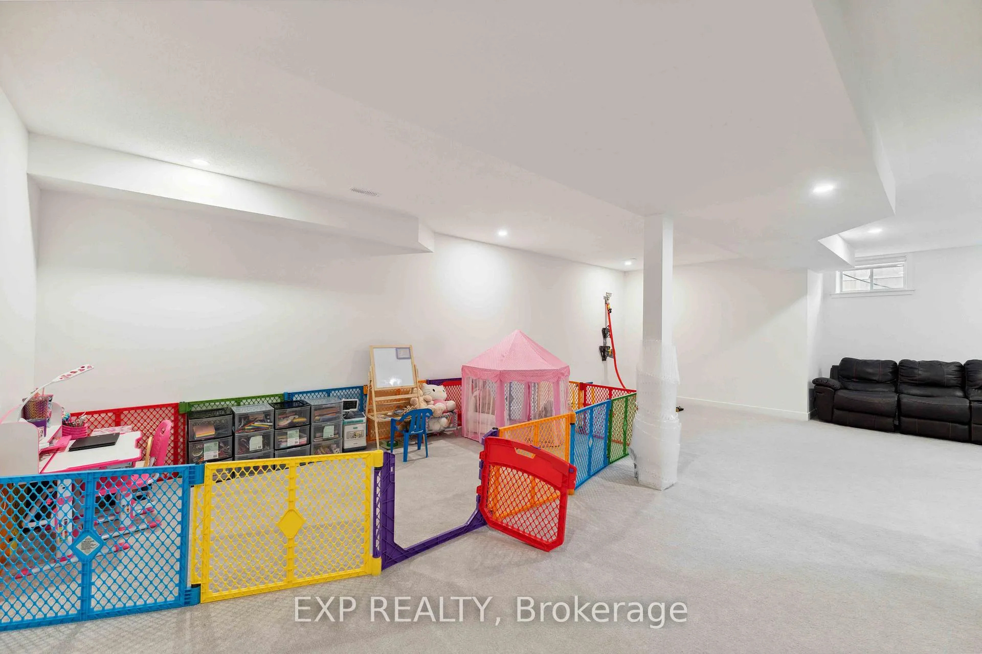 Photo 45 of 748 Ovation Grove, Ottawa, Leitrim — HOMEH