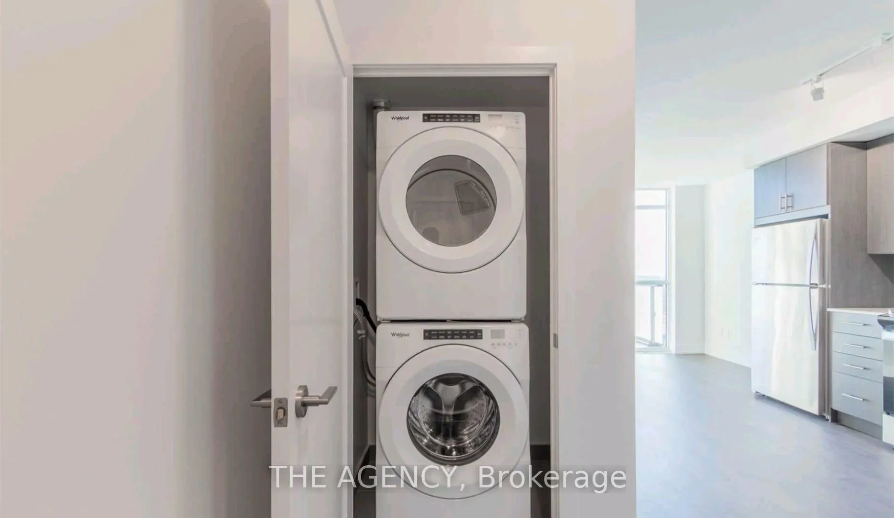 Photo 6 of Unit 1709, 2550 Simcoe Street N, Oshawa, Windfields — HOMEH