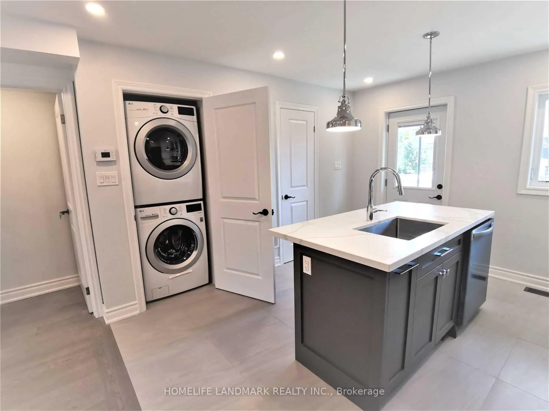 Photo 12 of 119 Gloucester Grove, Toronto, Oakwood Village — HOMEH
