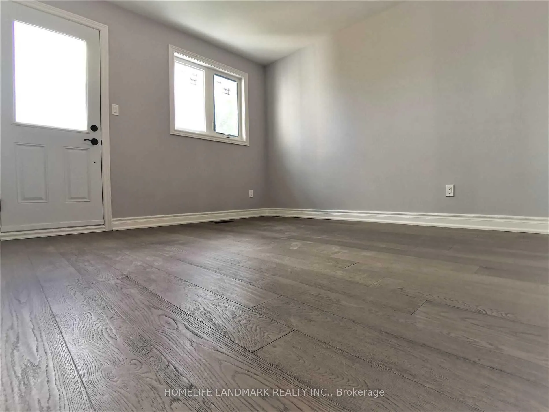 Photo 17 of 119 Gloucester Grove, Toronto, Oakwood Village — HOMEH