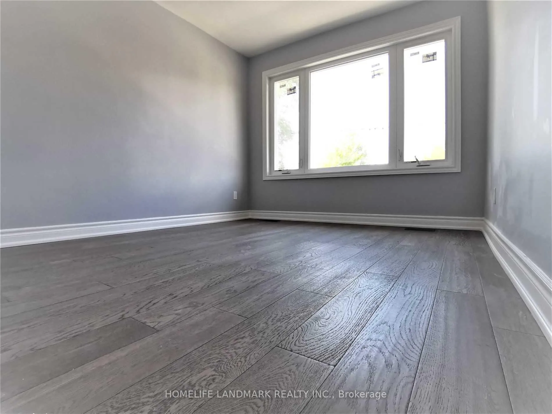 Photo 21 of 119 Gloucester Grove, Toronto, Oakwood Village — HOMEH