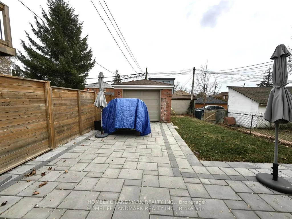 Photo 38 of 119 Gloucester Grove, Toronto, Oakwood Village — HOMEH
