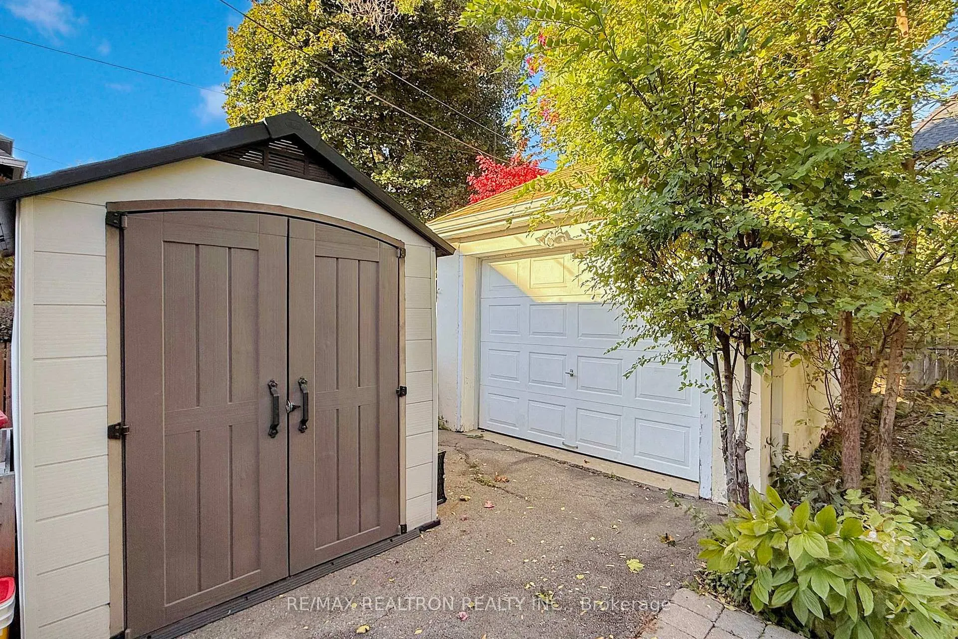 Photo 10 of 36 Claxton Boulevard W, Toronto, Humewood-Cedarvale — HOMEH