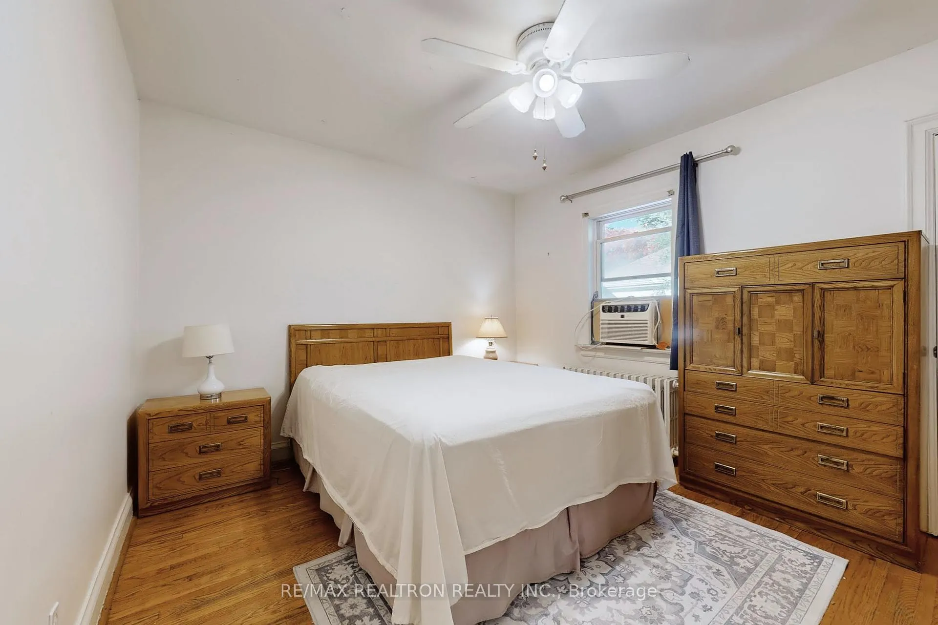 Photo 18 of 36 Claxton Boulevard W, Toronto, Humewood-Cedarvale — HOMEH