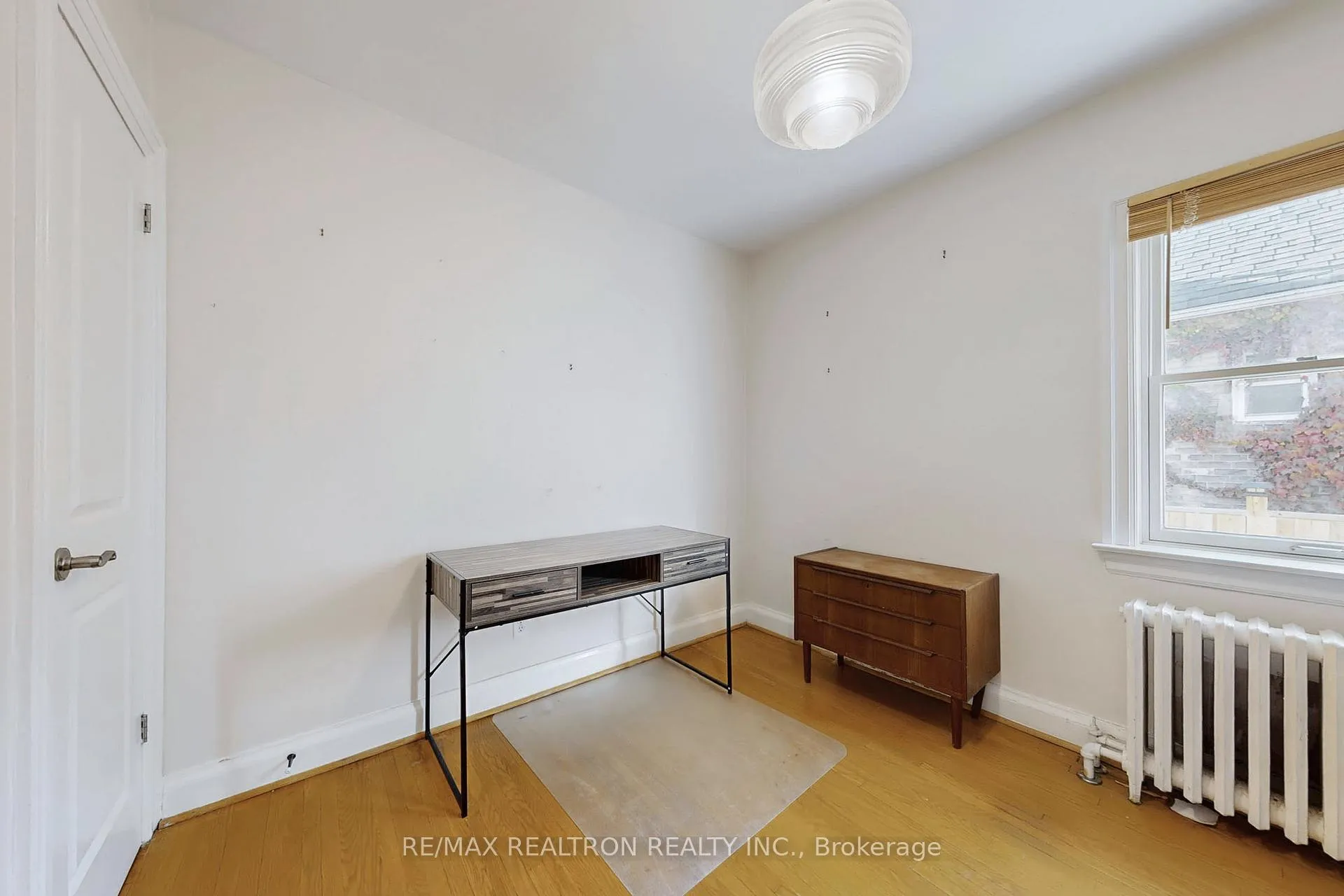 Photo 19 of 36 Claxton Boulevard W, Toronto, Humewood-Cedarvale — HOMEH