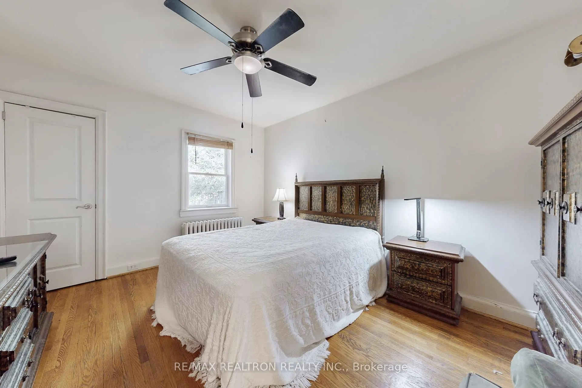 Photo 21 of 36 Claxton Boulevard W, Toronto, Humewood-Cedarvale — HOMEH