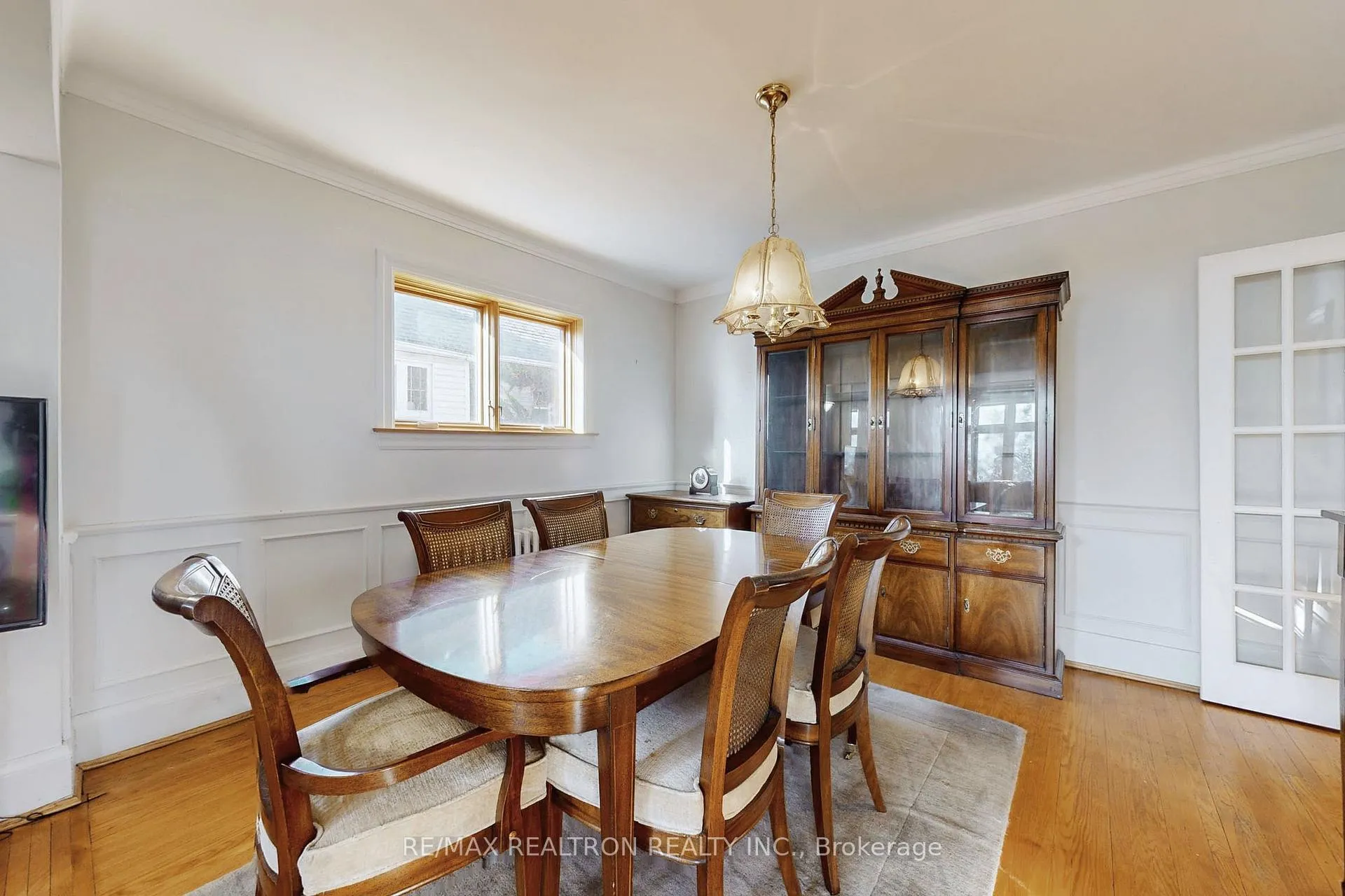 Photo 26 of 36 Claxton Boulevard W, Toronto, Humewood-Cedarvale — HOMEH