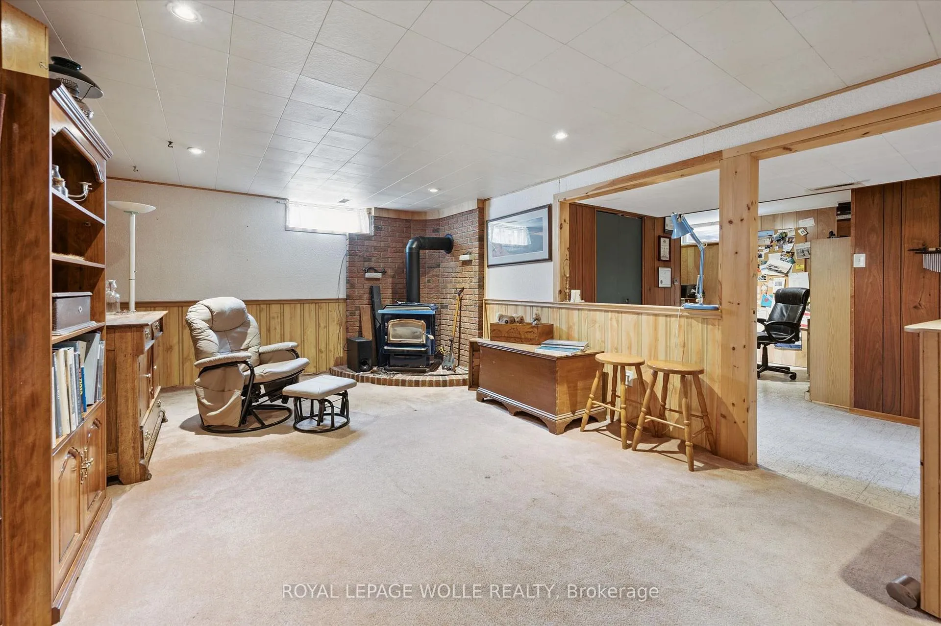 Photo 22 of 26 Parkhill Court, Kitchener — HOMEH