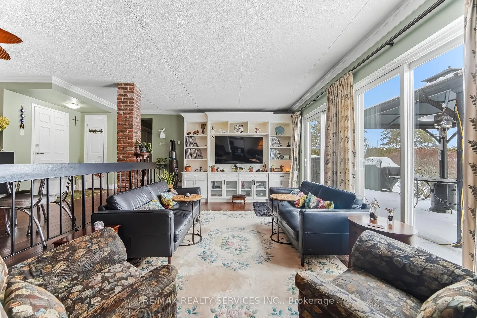 Photo 17 of Unit 105, 580 Mary Street E, Whitby, Downtown Whitby — HOMEH