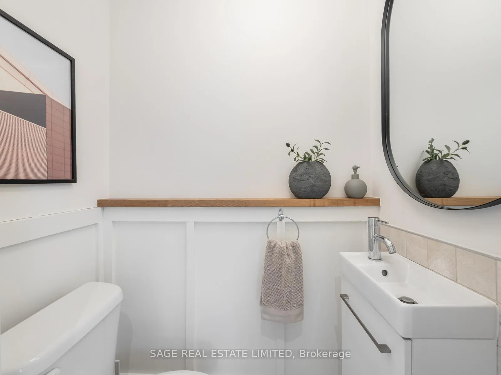 Photo 19 of 97 Bowmore Road E, Toronto, Woodbine Corridor — HOMEH