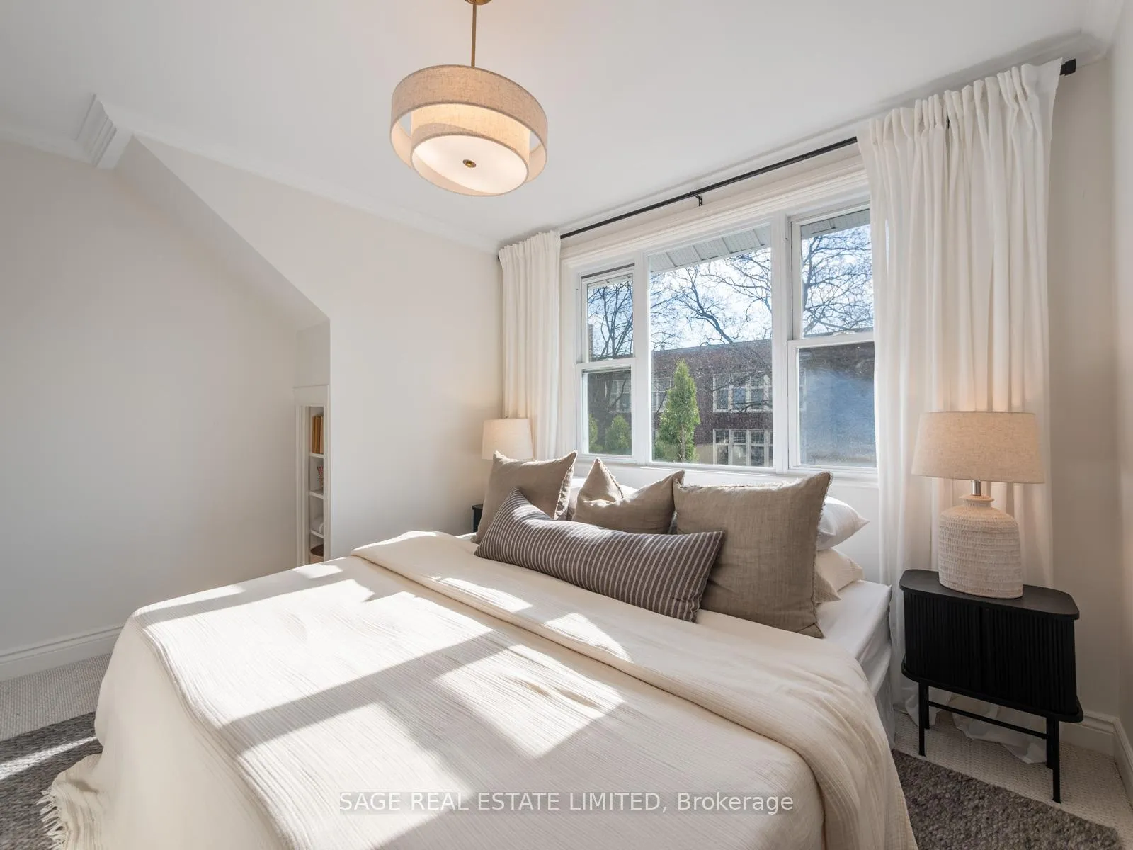 Photo 25 of 97 Bowmore Road E, Toronto, Woodbine Corridor — HOMEH