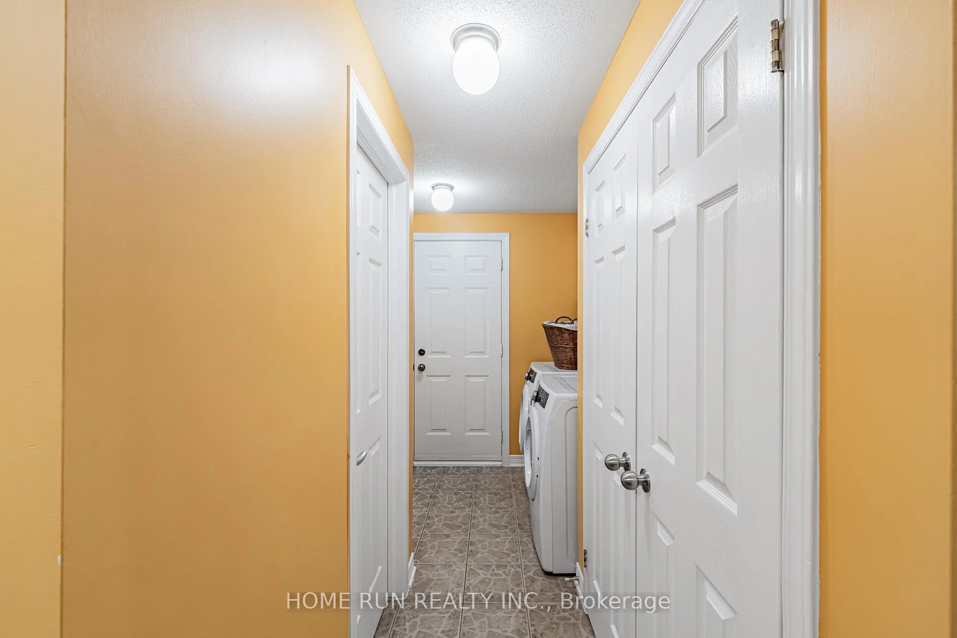 Photo 18 of 5 Thunderbird Crescent, Ottawa, Kanata - Bridlewood — HOMEH
